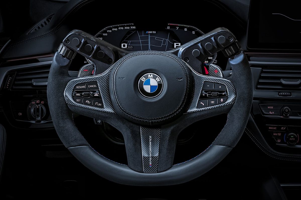 Pse BMW dridhet gjate nisjes ose gjate vozitjes?
